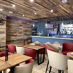 Ξενοδοχείο Restaurant Le Centre Lélex